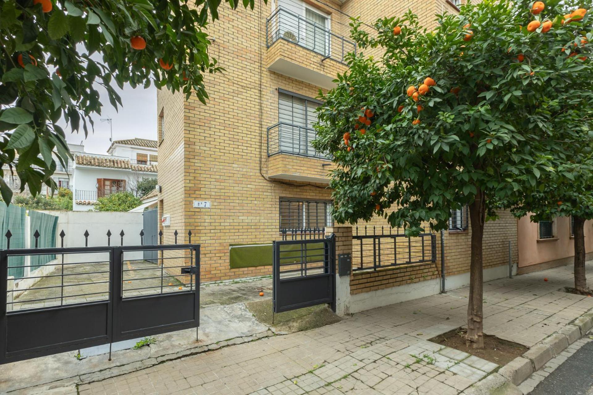 Charming Apartment With Private Patio At Plaza De Espana By Ocityzen Sevilla Bagian luar foto