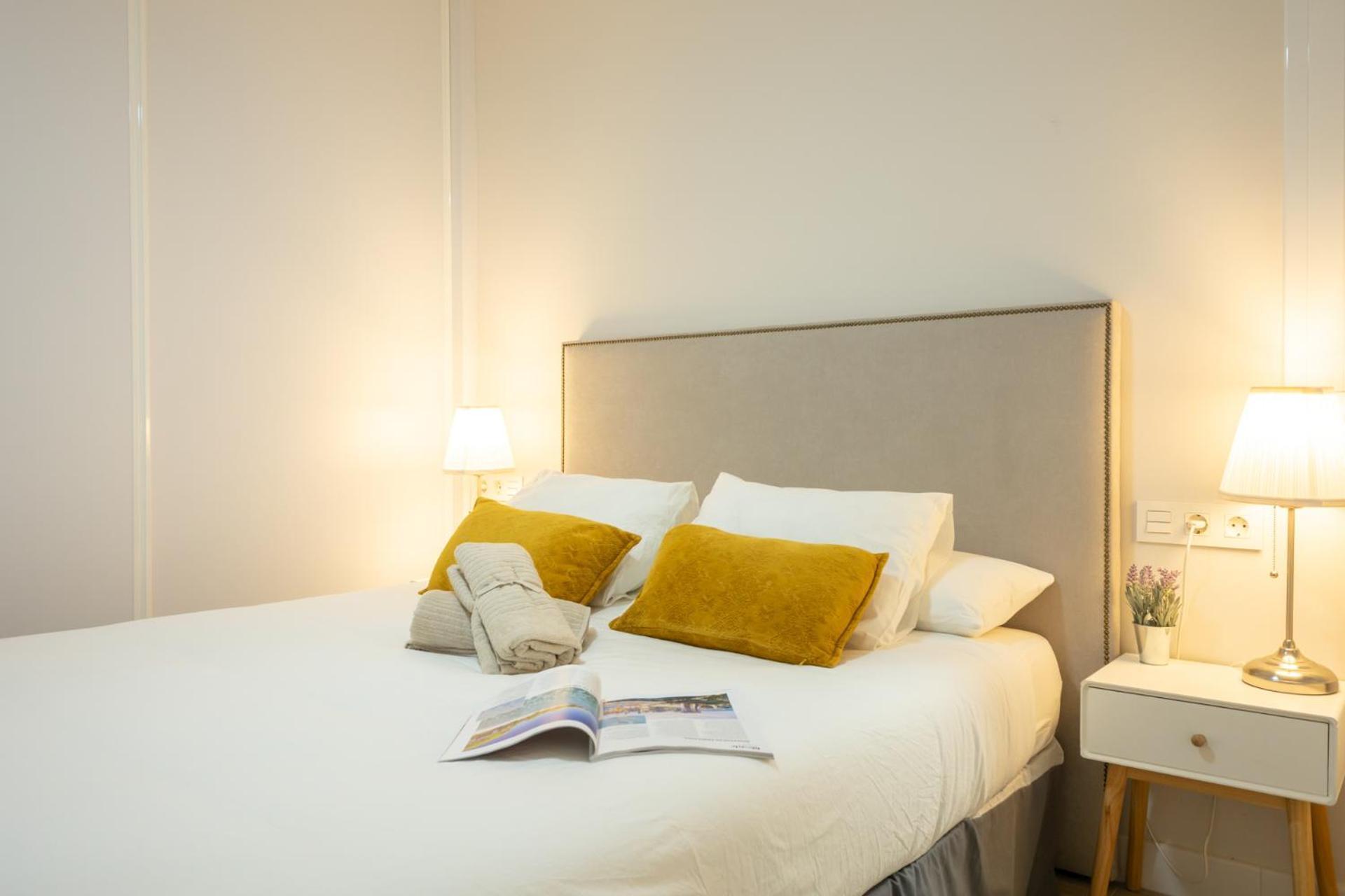 Charming Apartment With Private Patio At Plaza De Espana By Ocityzen Sevilla Bagian luar foto